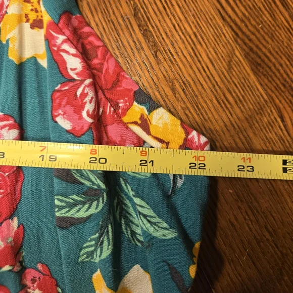 Torrid Fit &Flare Tunic Top 4X EUC - Picture 6 of 11